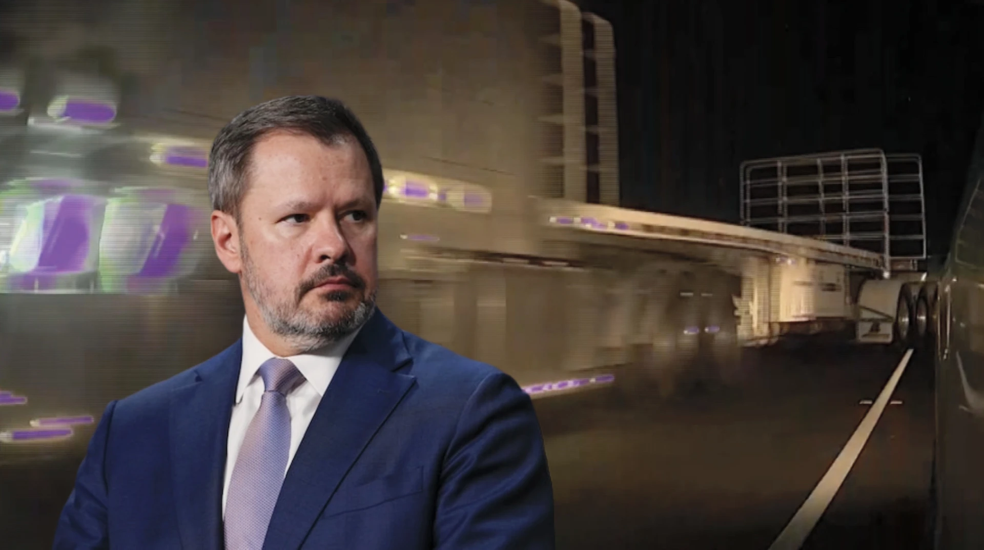 Ed Husic Ciddi Trafik Kazasından Sağ Çıktı